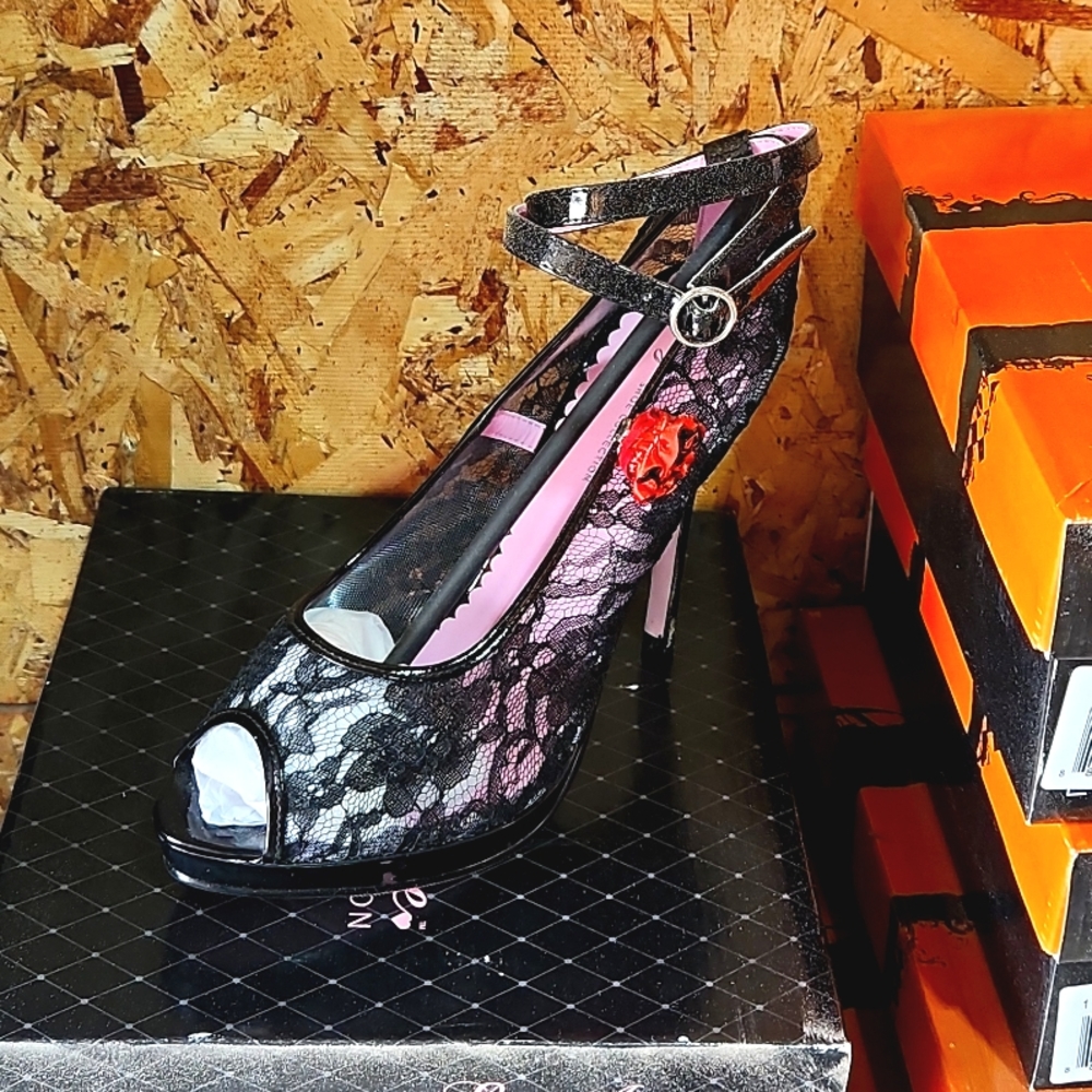Leg Avenue heels